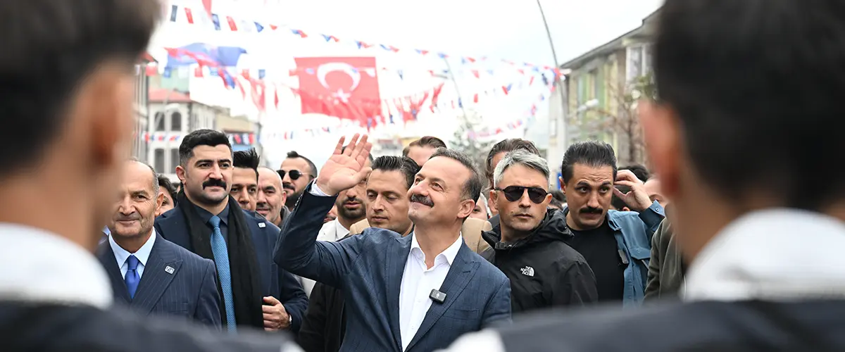 Niçin utanmıyoruz, niçin özür dilemiyoruz, niçin bu kadar kolay kalp kırıyoruz?